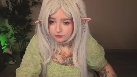 Snapshot of evathewitcher chatting on 06.14.26 EvaTheWitcher online show from 06.14.26