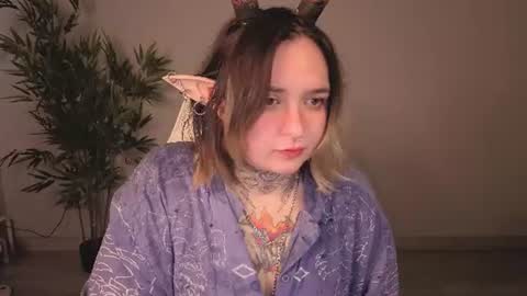 Snapshot of evathewitcher chatting on 07.04.26 EvaTheWitcher online show from 07.04.26