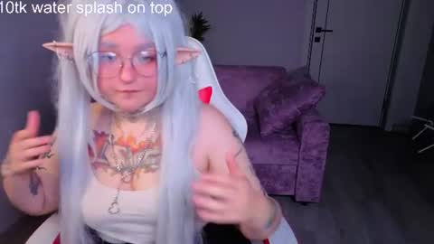 Snapshot of evathewitcher chatting on 07.09.26 EvaTheWitcher online show from 07.09.26