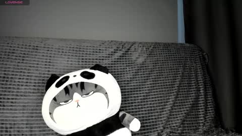 evaveenus online show from 02.14.25