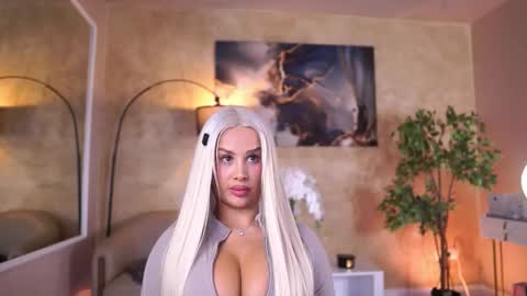 Eva online show from 03.22.26