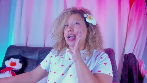 Eva Queen online show from 11.28.25