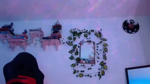 Eve Blue  friends. IG eve blue77 TW EveBlue 1 OF eveblue7 online show from 03.04.25