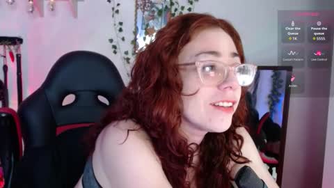 Eve Blue  friends. IG eve blue77 TW EveBlue 1 OF eveblue7 online show from 02.08.26