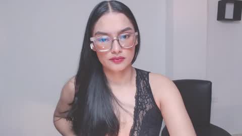 Snapshot of eve_rox18 chatting on 05.10.26 Eve Rox18 online show from 05.10.26