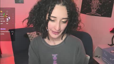 Snapshot of evee_uwu chatting on 11.07.25 Eve Jane online show from 11.07.25