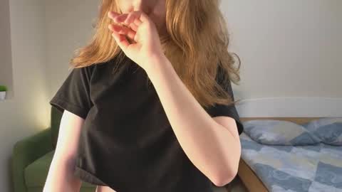 Snapshot of eveleen_soleen chatting on 01.15.25 Eveleen online show from 01.15.25