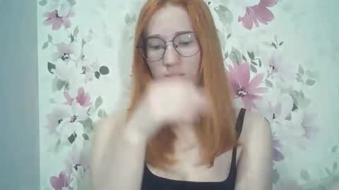 Snapshot of eveliina_shy chatting on 05.28.26 Evelina online show from 05.28.26