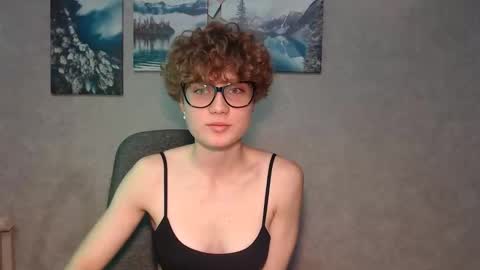 Snapshot of evelilyq chatting on 04.03.26 Eve online show from 04.03.26