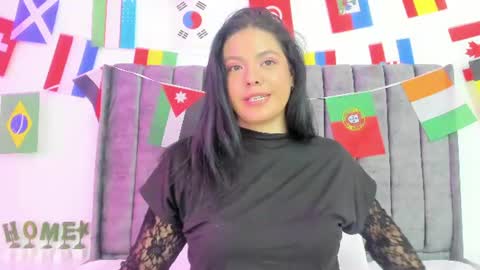 evelin__thompsson online show from 06.30.26