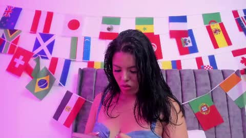 evelin__thompsson online show from 07.11.26