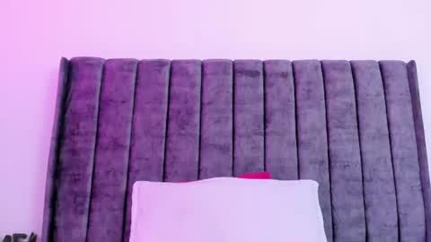 evelin__thompsson online show from 07.17.26