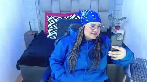 evelin zaens online show from 11.23.25