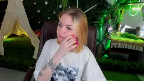 Evelina online show from 05.26.26