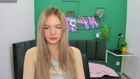 Eveline online show from 06.19.26
