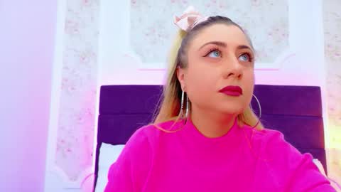 EvelinHill online show from 02.09.26