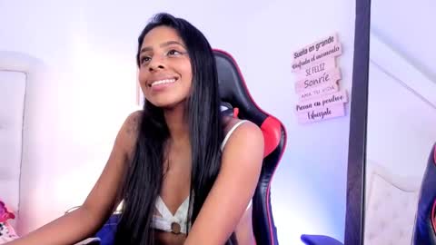 evelyn ebony online show from 12.07.24