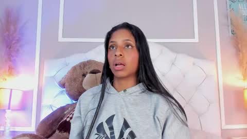 evelyn ebony online show from 12.24.24