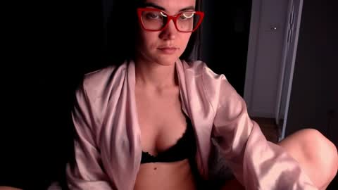 Evelyn online show from 04.17.26