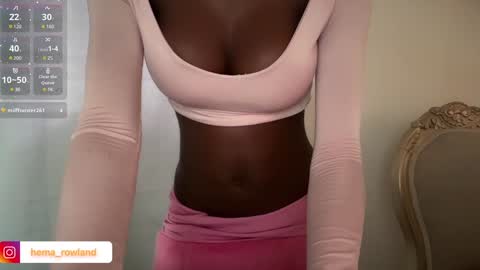 Snapshot of evelyn_jhonson3 chatting on 01.16.25 E V E L Y N online show from 01.16.25