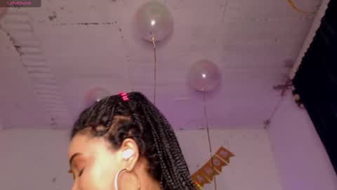 Snapshot of evelyn_sandoval chatting on 12.05.24 Evelyn Sandoval online show from 12.05.24