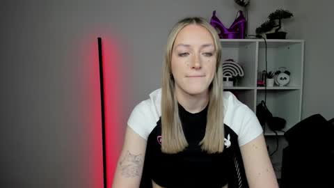 evelynblond online show from 03.09.26