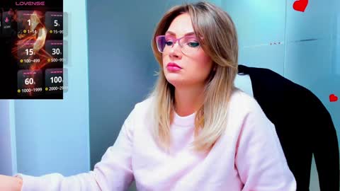 evelyne_rose online show from 01.13.25