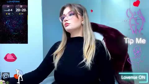 evelyne_rose online show from 12.19.25