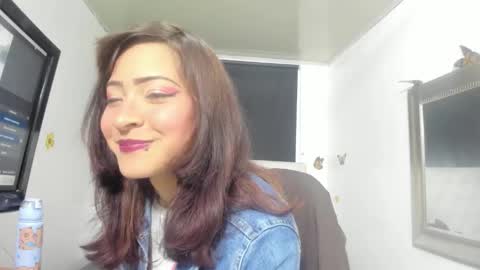 Evelyne online show from 09.29.25