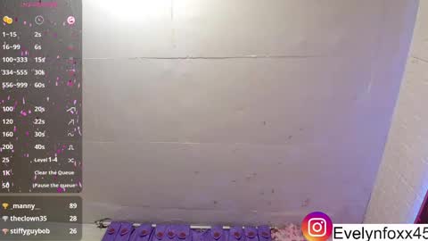 Snapshot of evelynfox_xx chatting on 02.27.25 evelyn Foxx new account online show from 02.27.25