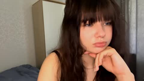 Evelyn Velvet online show from 05.26.26
