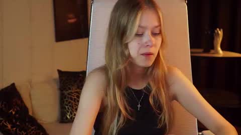 Snapshot of evemundie chatting on 06.23.26 Eve online show from 06.23.26