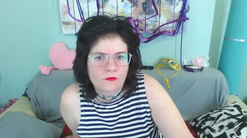 Everly online show from 12.11.24