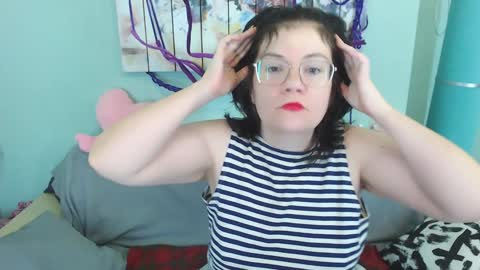 Everly online show from 12.15.24