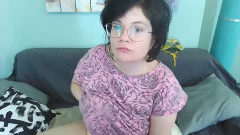 Everly online show from 02.12.25