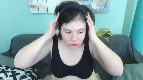 Everly online show from 02.18.25