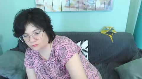 Everly online show from 02.20.25