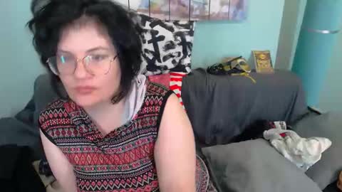 Everly online show from 09.08.25