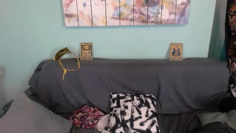 Everly online show from 09.27.25