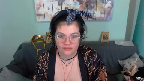 Everly online show from 10.02.25