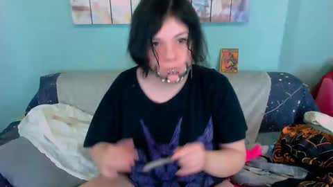 Everly online show from 02.08.26