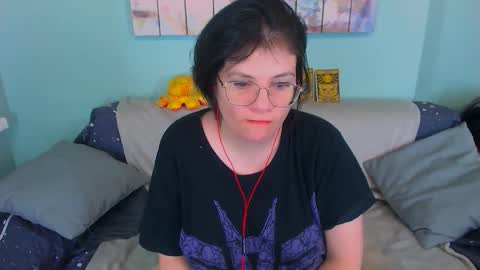 Everly online show from 02.11.26