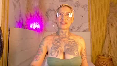 everlyn_sexx online show from 03.29.26
