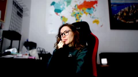 Goddes 1 online show from 04.13.26