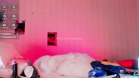 Eva  online show from 09.15.25