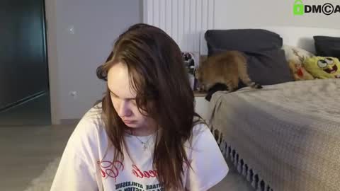 evi_woow online show from 03.07.25