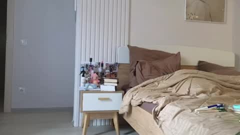 Snapshot of evi_woow chatting on 04.25.26 evi_woow online show from 04.25.26