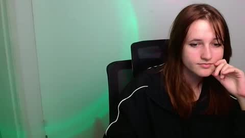 Evie online show from 11.07.25