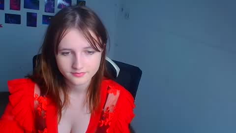 Evie online show from 11.29.25