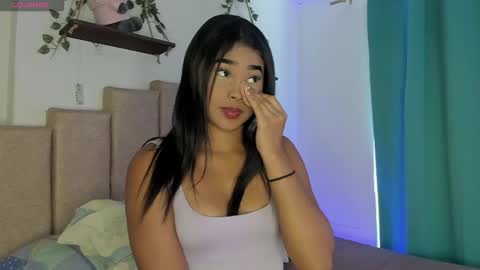 Ivi Alejandra  online show from 05.26.26